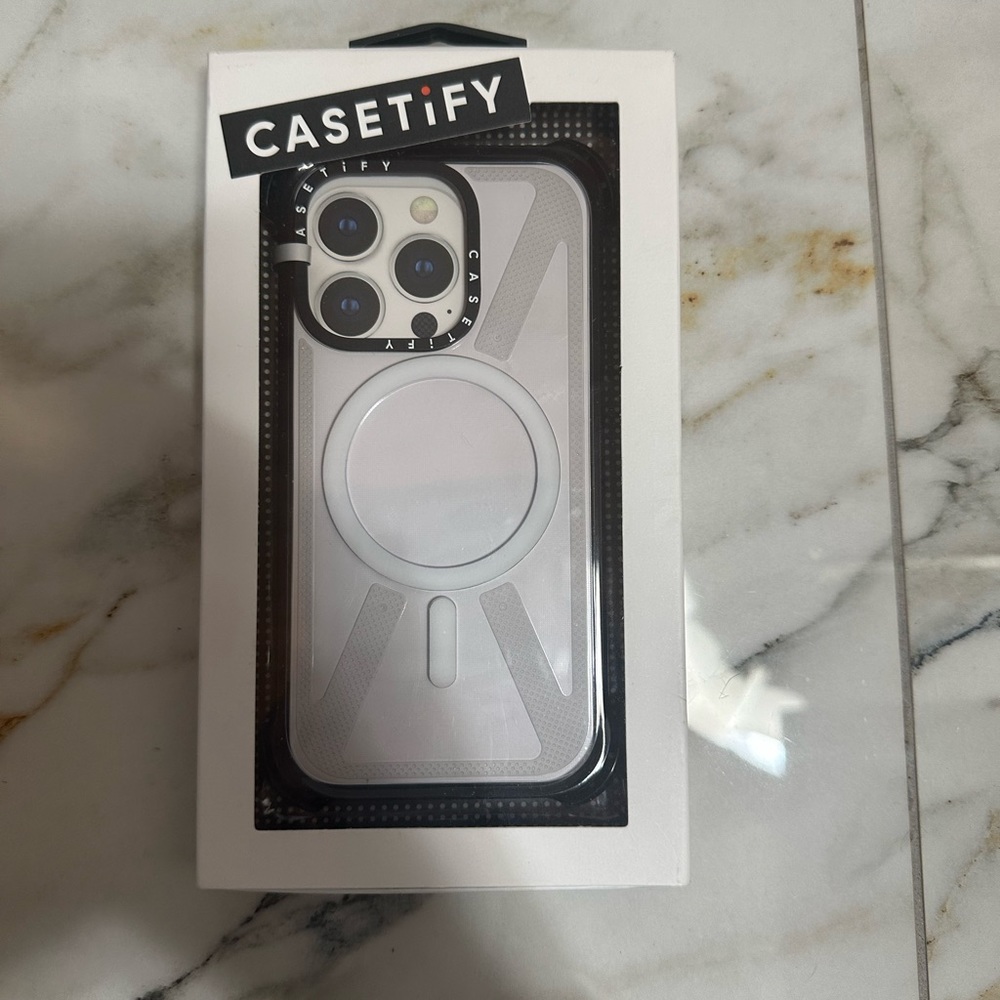 Casetify Bounce iPhone 14 Pro Case